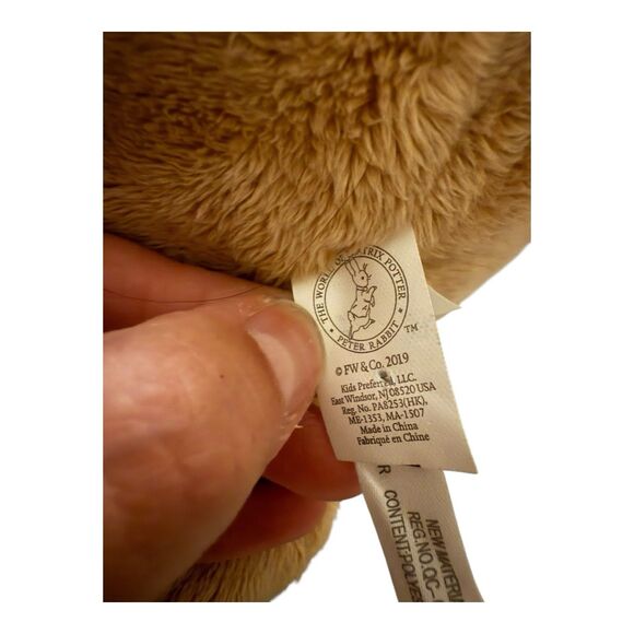 Beatrix Potter Peter Rabbit Stuffed Animal Plush FW & Company 2019 21" - Picture 6 of 7